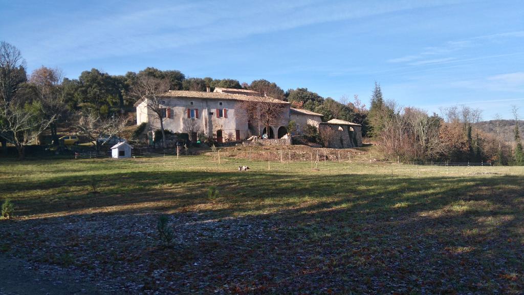 Gites La Ferme Accrochee A La Colline Lagorce  Exterior photo
